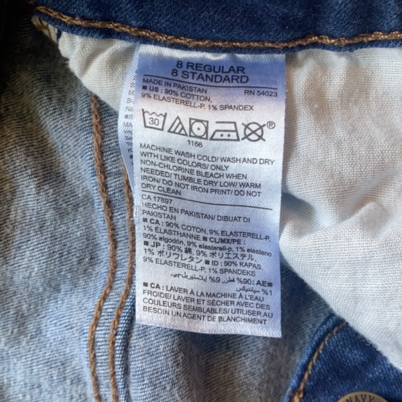 Old Navy Mid-Rise jeans. - Picture 3 of 4